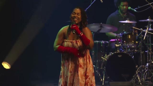  Cesaria Evora Orchestra – Angola par Elida