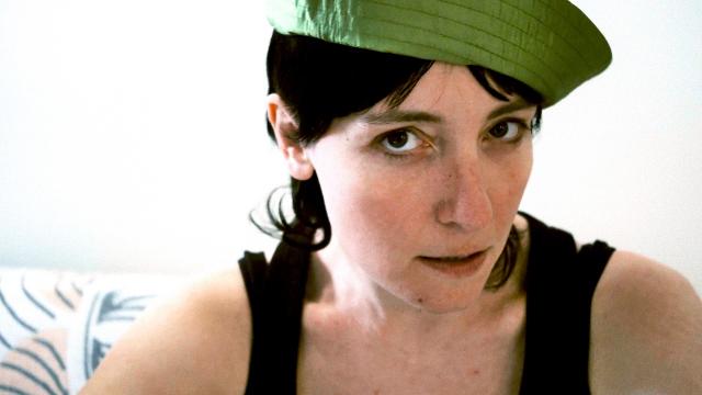  Flora Hibberd – Mammoth (Official Video)